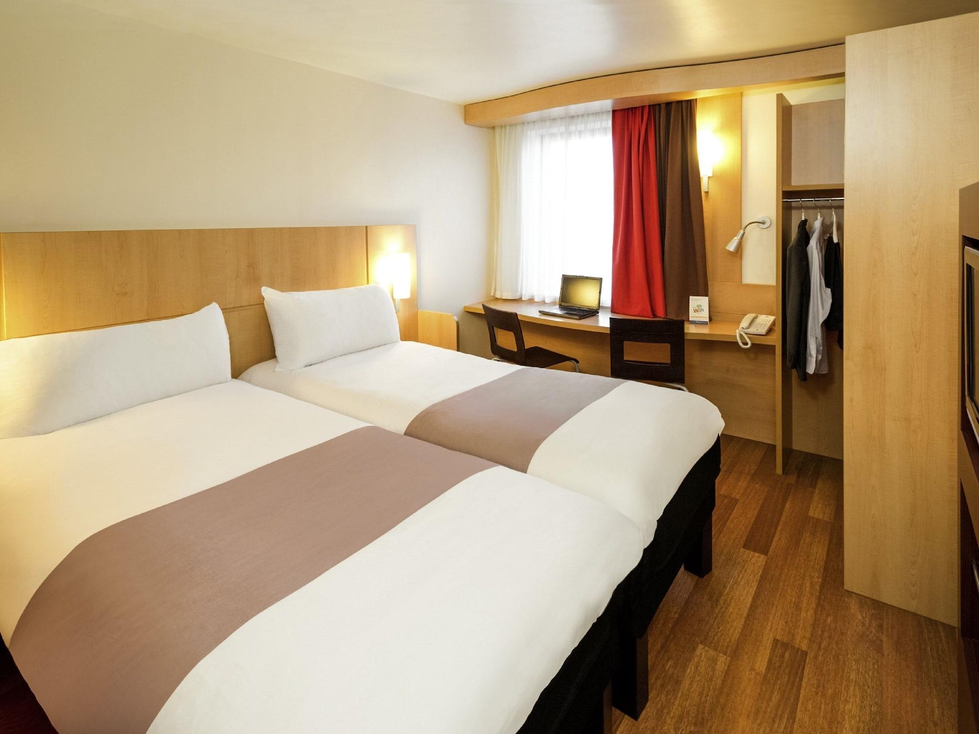 Ibis Hotel Brussels Airport Дигем Экстерьер фото