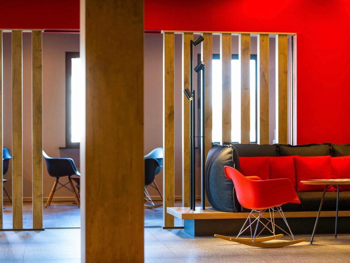 Ibis Hotel Brussels Airport Дигем Экстерьер фото