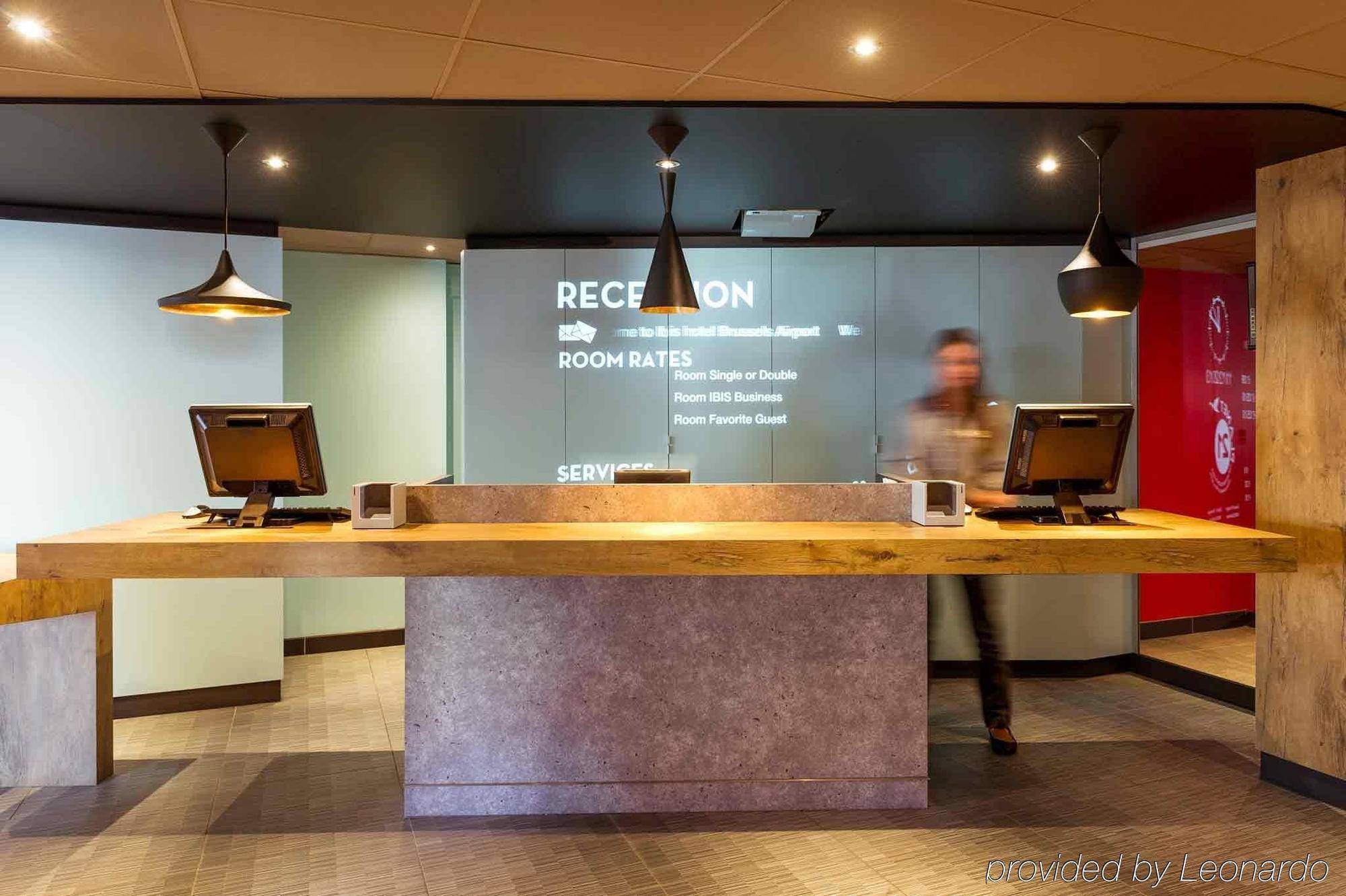 Ibis Hotel Brussels Airport Дигем Экстерьер фото