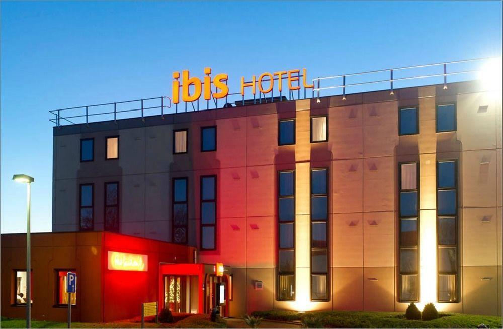 Ibis Hotel Brussels Airport Дигем Экстерьер фото